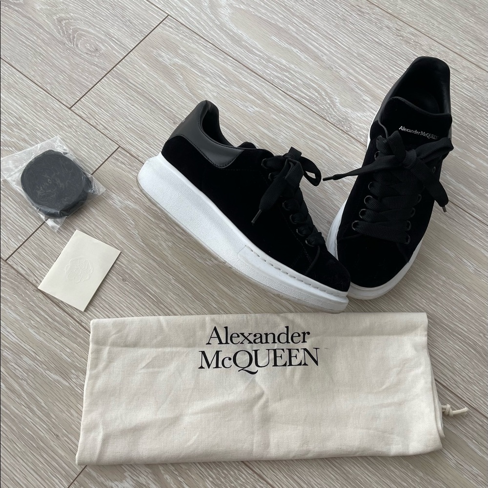 Alexander McQueen Women Sneakers